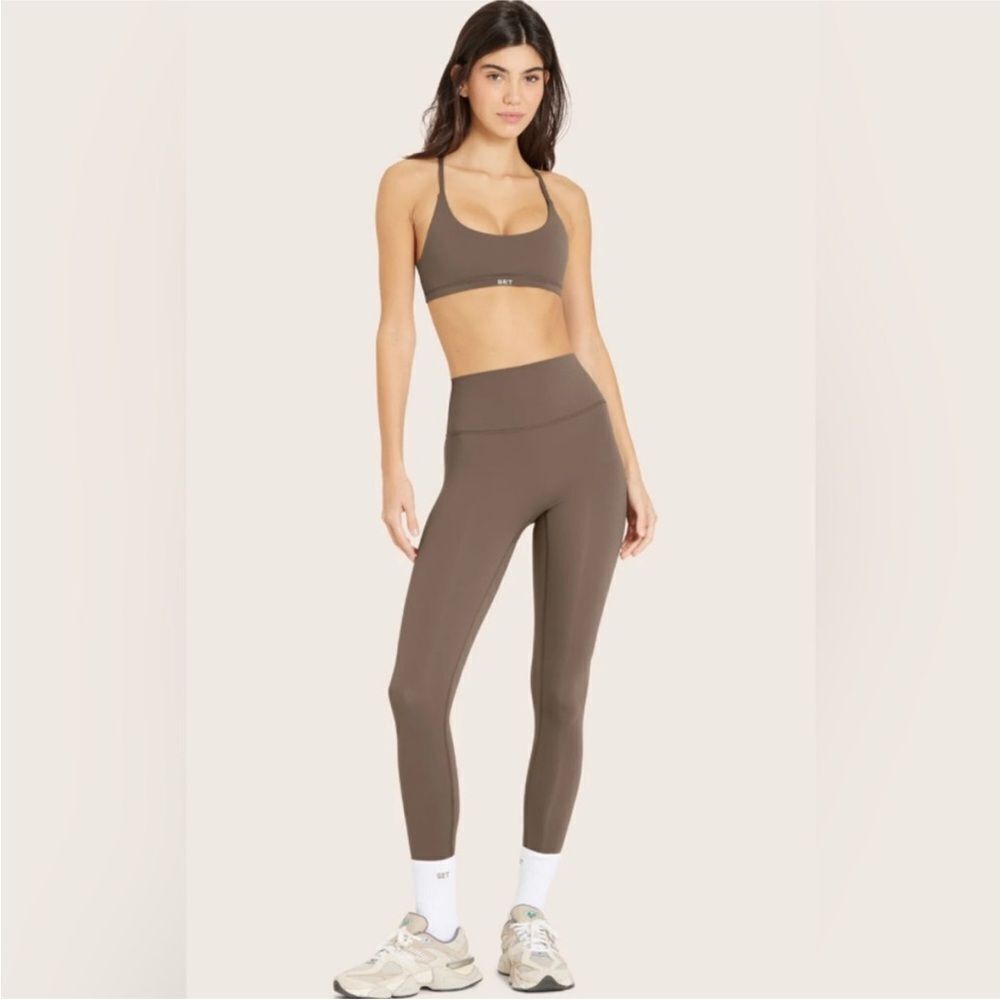 Set Active breath high rise waist leggings green brown color XS